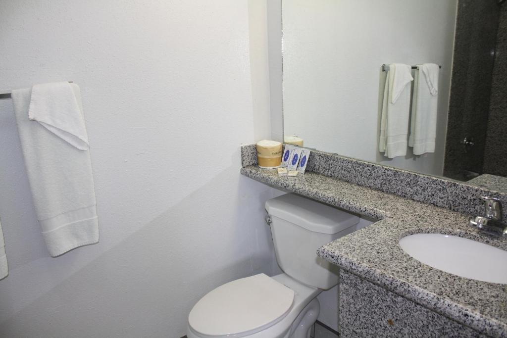 Deluxe Inn Fort Stockton Phòng bức ảnh